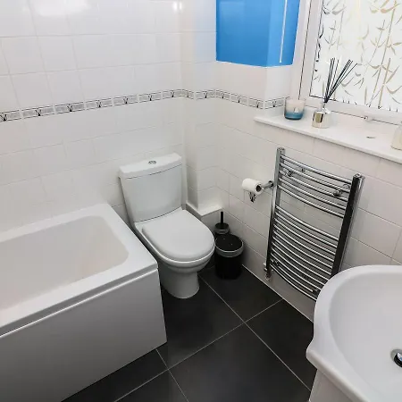 1 Riverside * سكيبتون